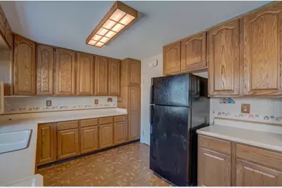 505 N Cleveland Street, Poynette, WI 53955 - Photo 10