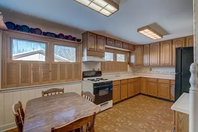 505 N Cleveland Street, Poynette, WI 53955 - Photo 14