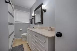 143 E Kohler St, Sun Prairie, WI 53590 - Photo 18