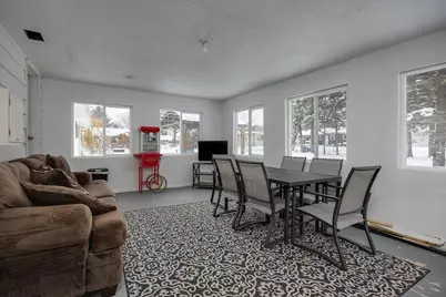 143 E Kohler Street, Sun Prairie, WI 53590 - Photo 24