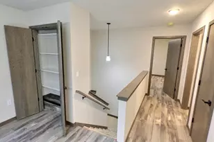 309 Prairie Hills Dr, Ridgeville, WI 53533 - Photo 8