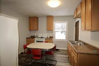 1935 Shirland Avenue, Beloit, WI 53511 - Photo 8