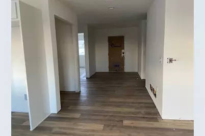 614 Roosevelt Street, Baraboo, WI 53913 - Photo 2