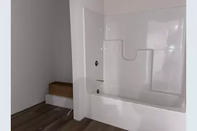 614 Roosevelt Street, Baraboo, WI 53913 - Photo 14