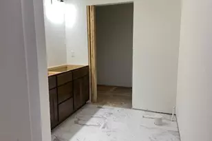 612 Roosevelt St, Baraboo, WI 53913 - Photo 8