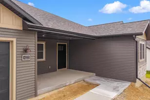 422 Eisenhower St, Baraboo, WI 53913 - Photo 42