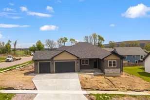 422 Eisenhower St, Baraboo, WI 53913 - Photo 46