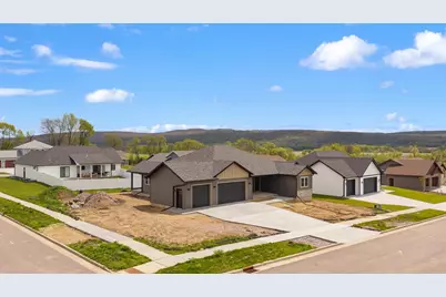 422 Eisenhower Street, Baraboo, WI 53913 - Photo 48