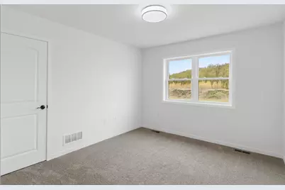 422 Eisenhower Street, Baraboo, WI 53913 - Photo 36
