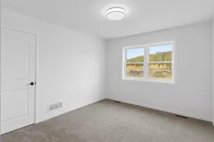 422 Eisenhower St, Baraboo, WI 53913 - Photo 36