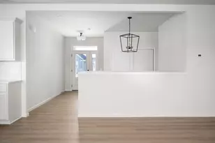 16 Spittlebug Cir, Madison, WI 53718 - Photo 2