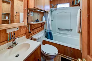 5203 Maywood Rd, Monona, WI 53716 - Photo 12