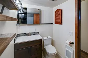 6302 Mineral Point Road, Madison, WI 53705 - Photo 14