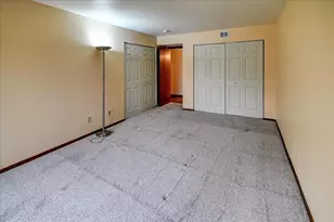 6302 Mineral Point Road, Madison, WI 53705 - Photo 18