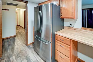 6302 Mineral Point Road, Madison, WI 53705 - Photo 46