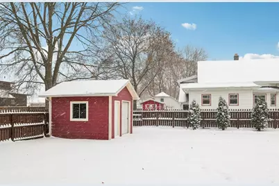 410 Galena Street, Prairie Du Sac, WI 53578 - Photo 34