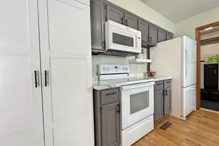 1419 Dayton Dr, Janesville, WI 53546 - Photo 8