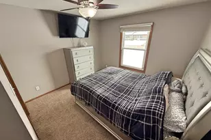 1419 Dayton Dr, Janesville, WI 53546 - Photo 14