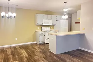 590 Kelvington Dr, Sun Prairie, WI 53590 - Photo 2