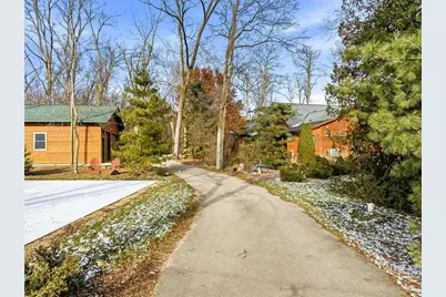 N4272 Sleepy Hollow Road, Cambridge, WI 53523 - Photo 34