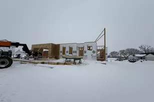 L126 Clemens Dr, Arlington, WI 53911 - Photo 2