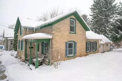 114 E Green Street, Watertown, WI 53098 - Photo 20