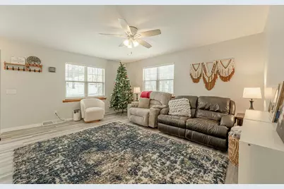 311 - 313 Wilson Street, Mount Horeb, WI 53572 - Photo 40