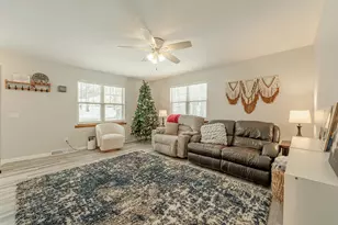 311 - 313 Wilson St, Mount Horeb, WI 53572 - Photo 40