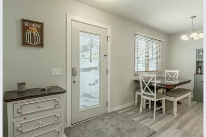 311 - 313 Wilson Street, Mount Horeb, WI 53572 - Photo 4