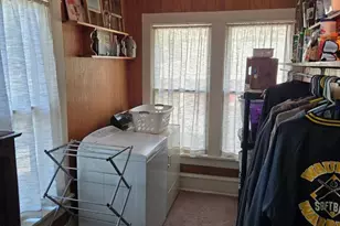 327 Carrington St, Waupun, WI 53963 - Photo 58