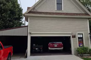 327 Carrington St, Waupun, WI 53963 - Photo 66