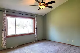 1823 Wallinford Dr, Sun Prairie, WI 53590 - Photo 20