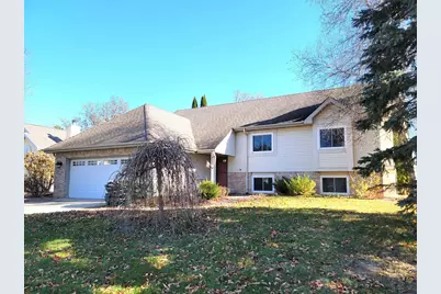 1823 Wallinford Drive, Sun Prairie, WI 53590 - Photo 2