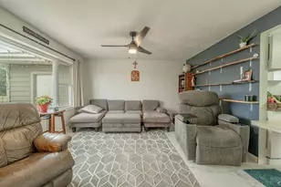 W5526 Rolling Acres Ln, Monroe, WI 53566 - Photo 6