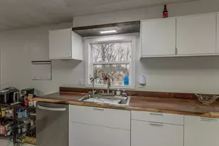 W5526 Rolling Acres Ln, Monroe, WI 53566 - Photo 12