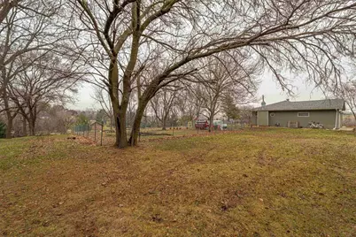 W5526 Rolling Acres Lane, Monroe, WI 53566 - Photo 40