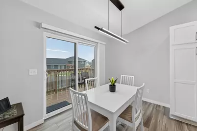 654 Locust Lane, Janesville, WI 53536 - Photo 8