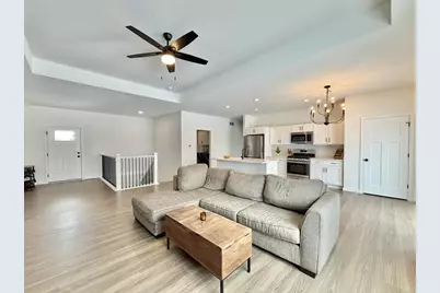 3224 S Bartells Drive, Beloit, WI 53511 - Photo 6