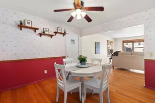 2845 Tomahawk Ct, Middleton, WI 53562 - Photo 6