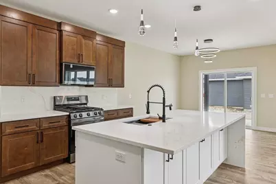 2020 Mulberry Street, Sauk City, WI 53583 - Photo 6