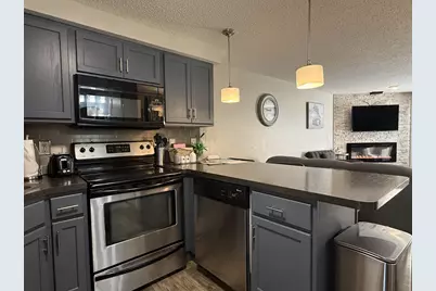 1093 Canyon Road #406, Wisconsin Dells, WI 53965 - Photo 14