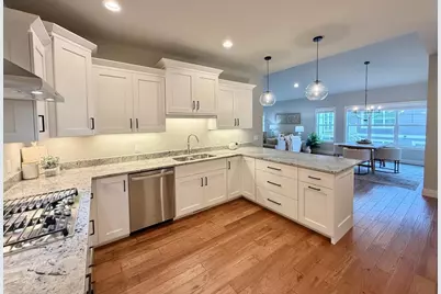 Unit 8.1 Bellflower Drive, DeForest, WI 53532 - Photo 8