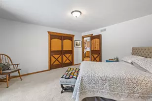 2829 Evergreen Dr, Cambridge, WI 53523 - Photo 10