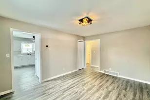 2035-2039 Roosevelt Ave, Beloit, WI 53511 - Photo 4