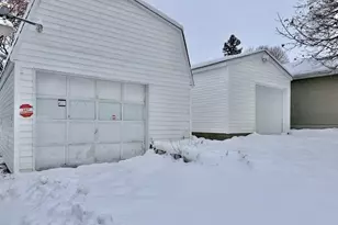 2035-2039 Roosevelt Ave, Beloit, WI 53511 - Photo 22