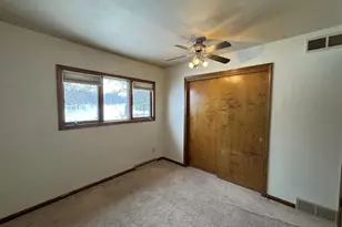 230 11th Ave, Monroe, WI 53566 - Photo 28