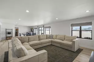 N8620 N Log Cabin Ct, New Lisbon, WI 53950 - Photo 24