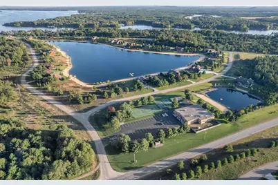 N8620 N Log Cabin Court, New Lisbon, WI 53950 - Photo 40