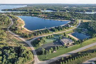 N8620 N Log Cabin Ct, New Lisbon, WI 53950 - Photo 40