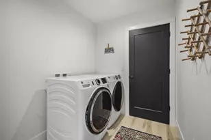 N8620 N Log Cabin Ct, New Lisbon, WI 53950 - Photo 22